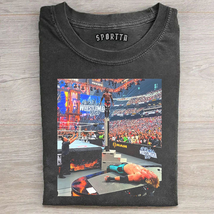 WWE iSHOWSPLASH Debut Finisher Graphic T-Shirt