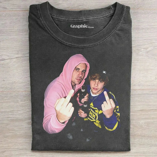 Pop Music Icon Vintage Graphic T-shirt