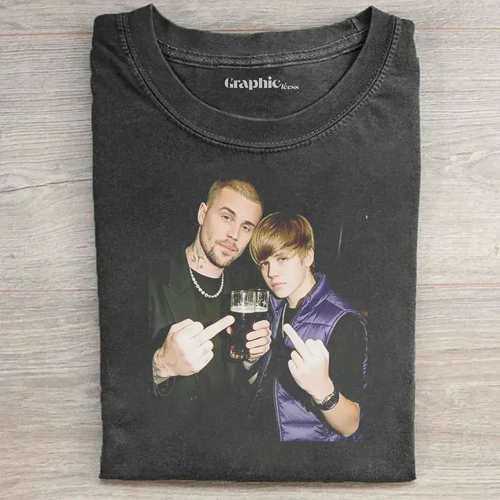 Pop Music Icon Vintage Graphic T-shirt