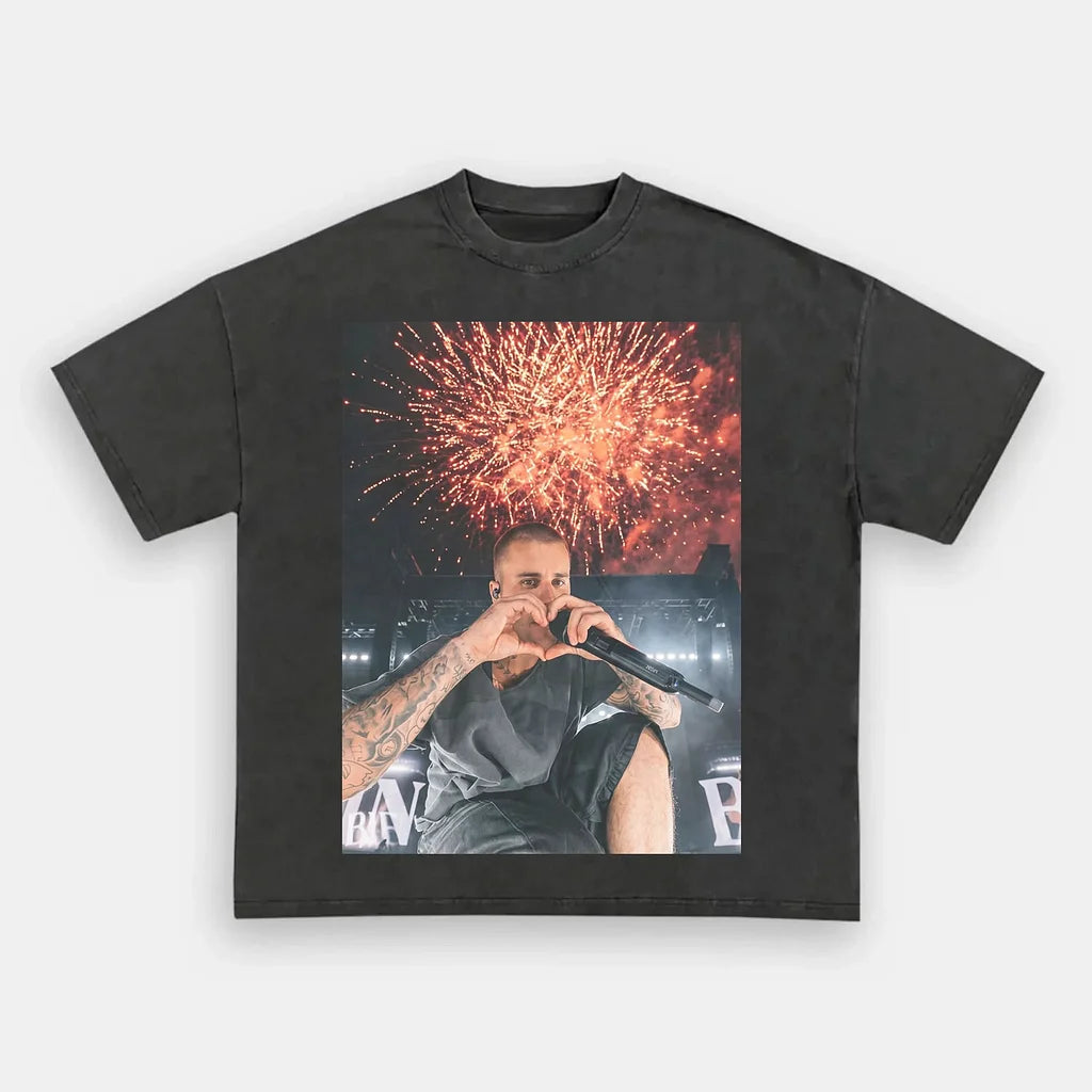 Pop Music Icon Vintage Graphic T-shirt