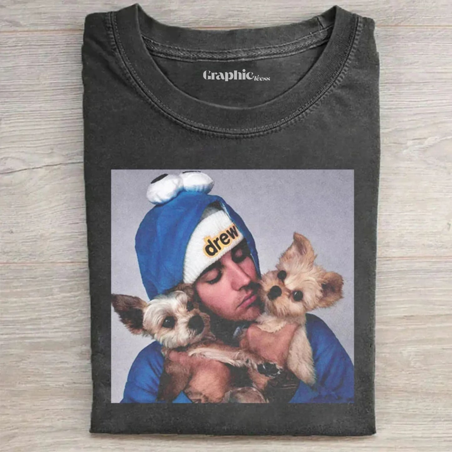 Pop Music Icon Vintage Graphic T-shirt