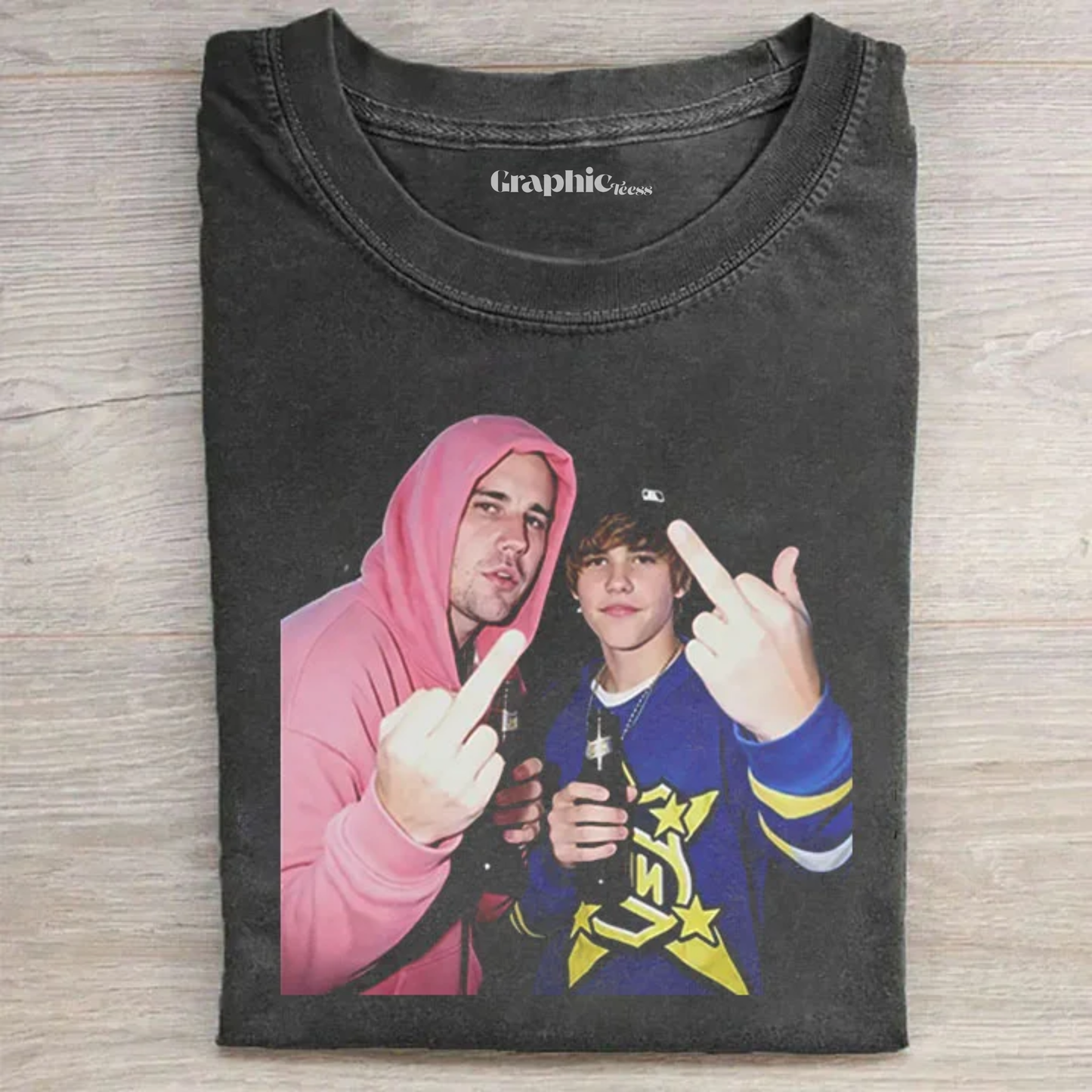 Pop Music Icon Vintage Graphic T-shirt