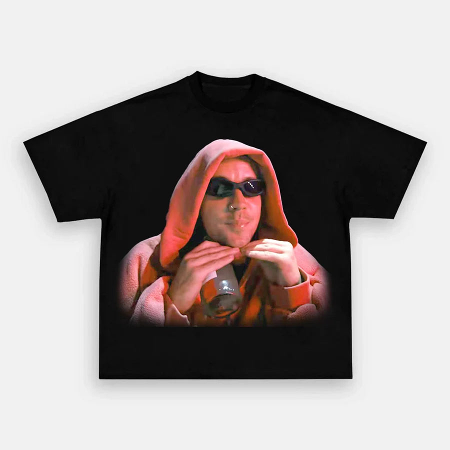 Pop Music Icon Vintage Graphic T-shirt