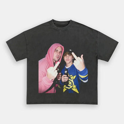 Pop Music Icon Vintage Graphic T-shirt
