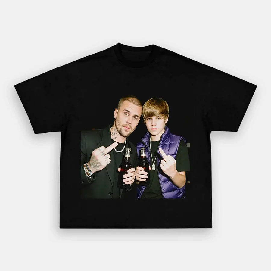 Pop Music Icon Vintage Graphic T-shirt