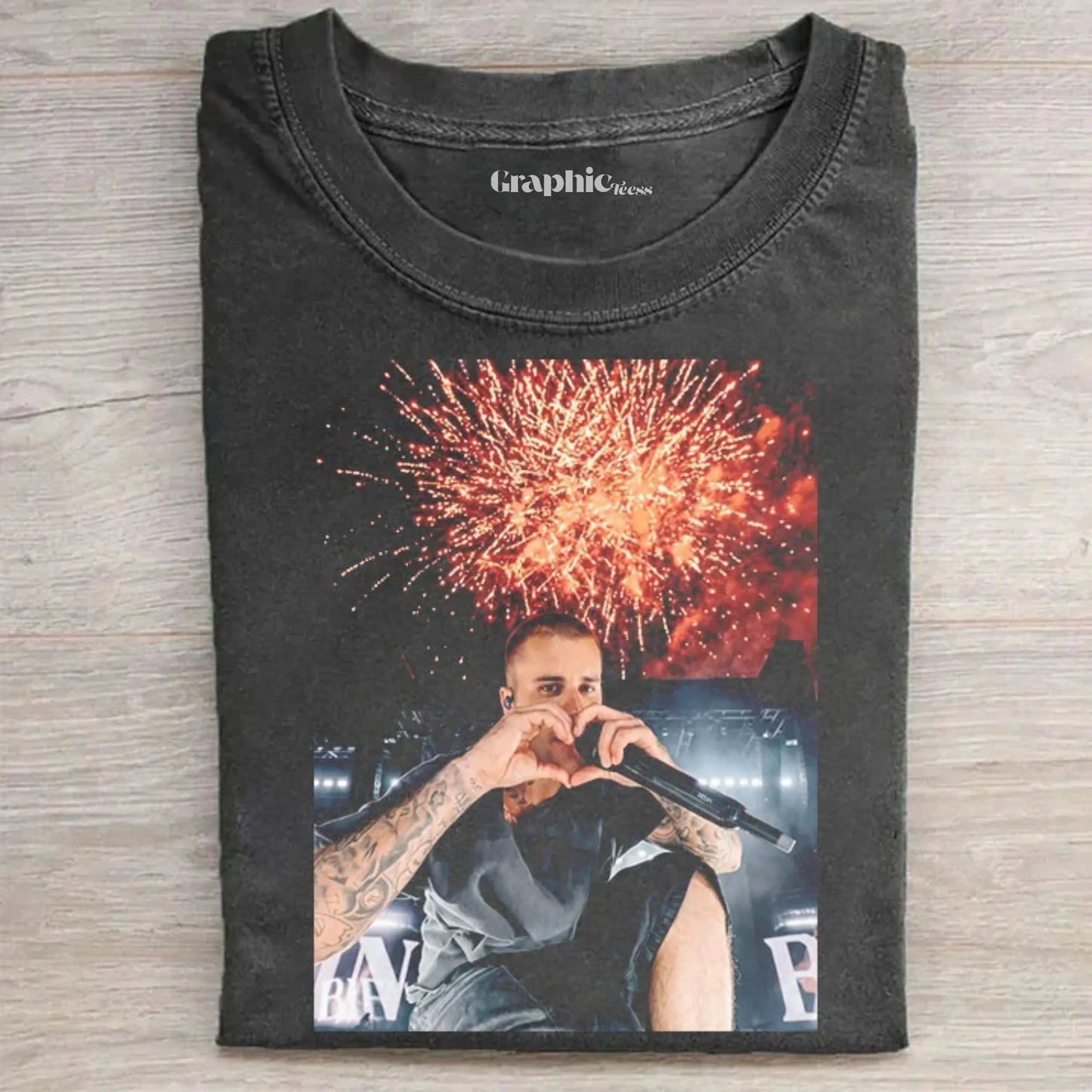 Pop Music Icon Vintage Graphic T-shirt