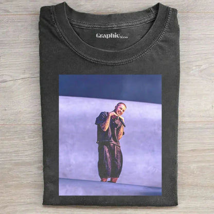 Pop Music Icon Vintage Graphic T-shirt