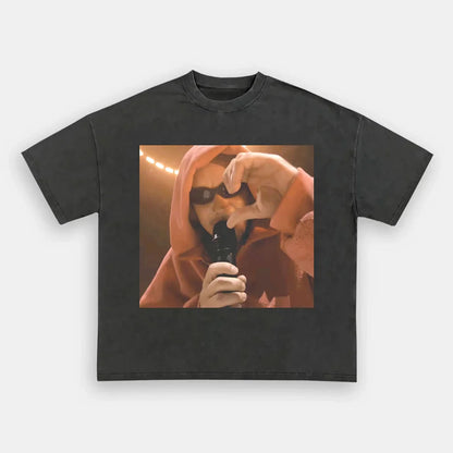 Pop Music Icon Vintage Graphic T-shirt