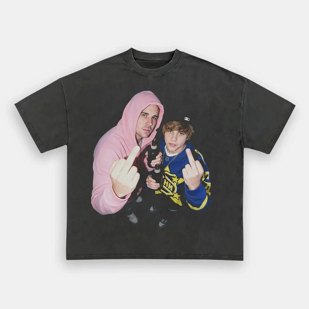 Pop Music Icon Vintage Graphic T-shirt