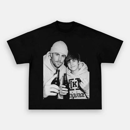 Pop Music Icon Vintage Graphic T-shirt